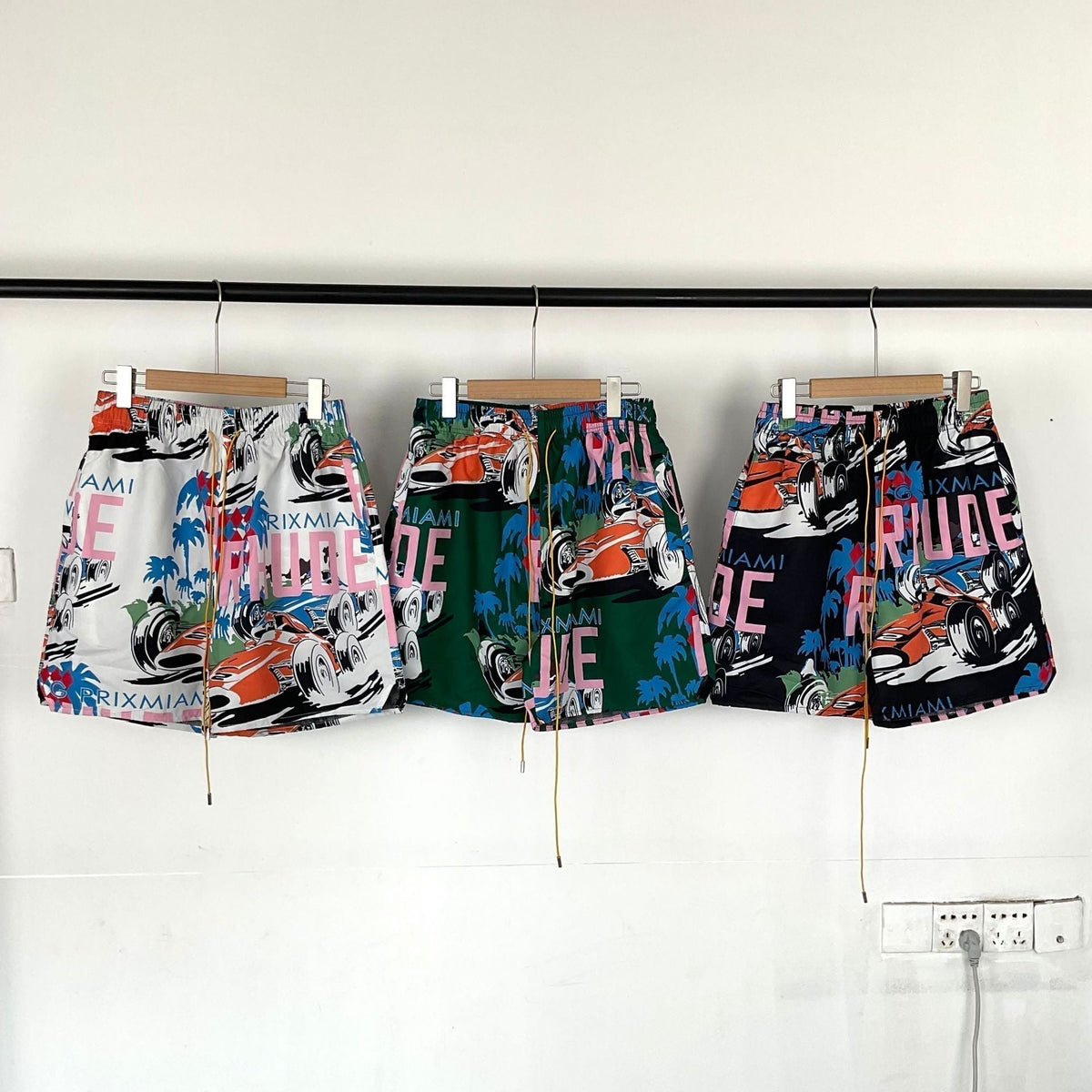 Rhude T-shirt Racing Letter Logo Casual Short Sleeve Shirt, Shorts